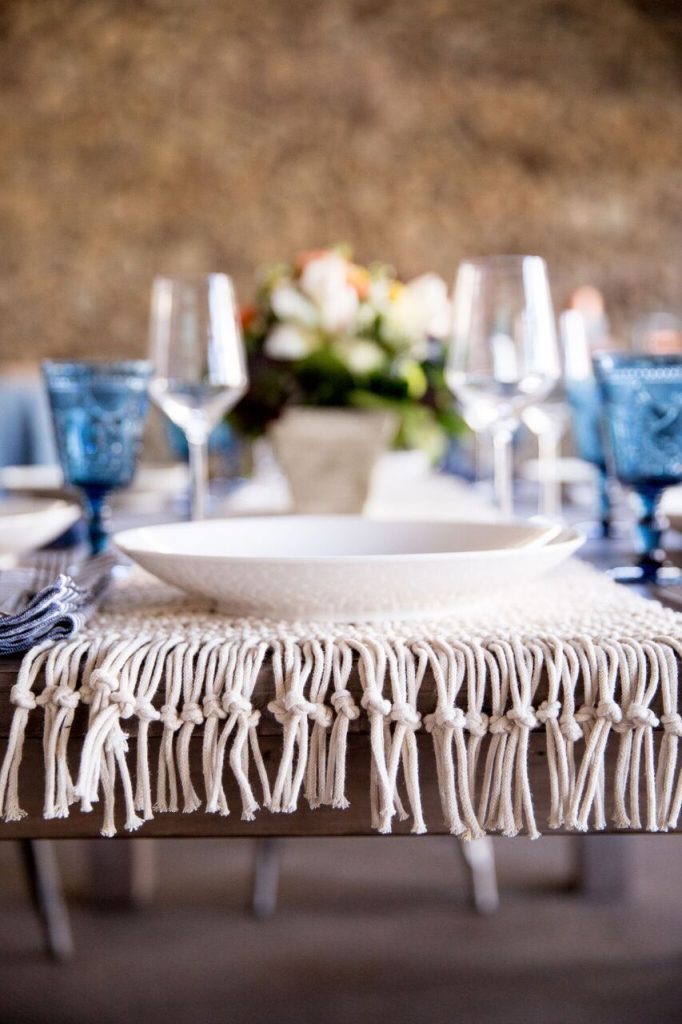 Tablecloth with tassels