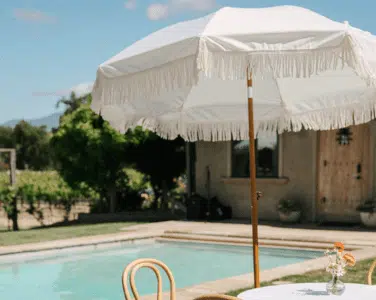 umbrella_rentals_27vines