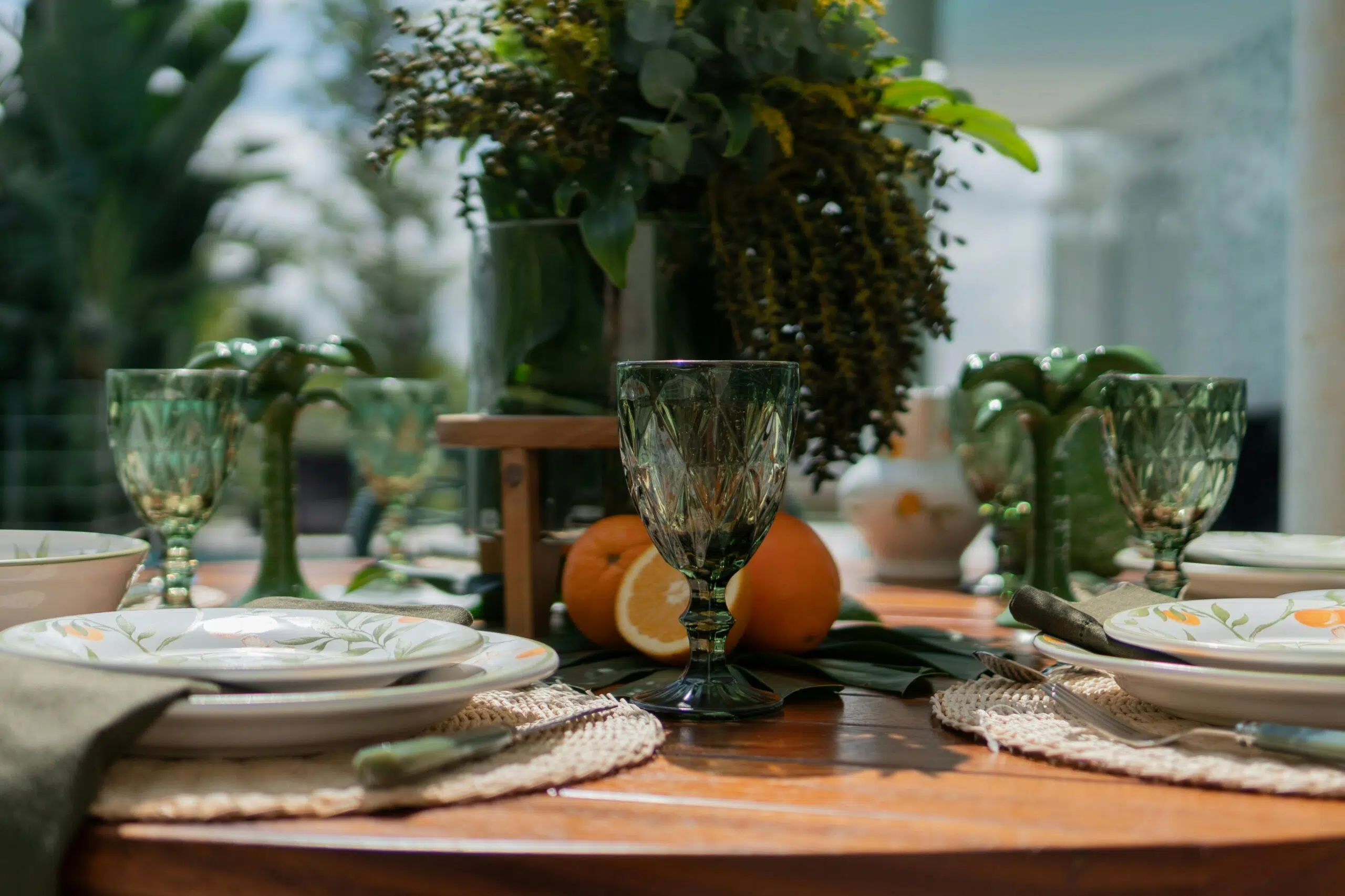 aesthetic tableware to impress the client