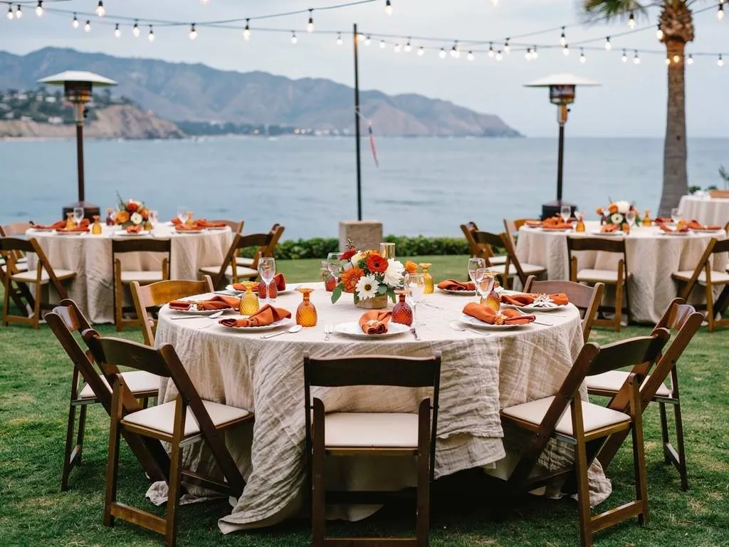 Make the Linen Fit the Table Properly