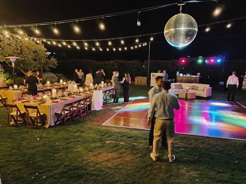Shift the Atmosphere From Dinner to Dancing