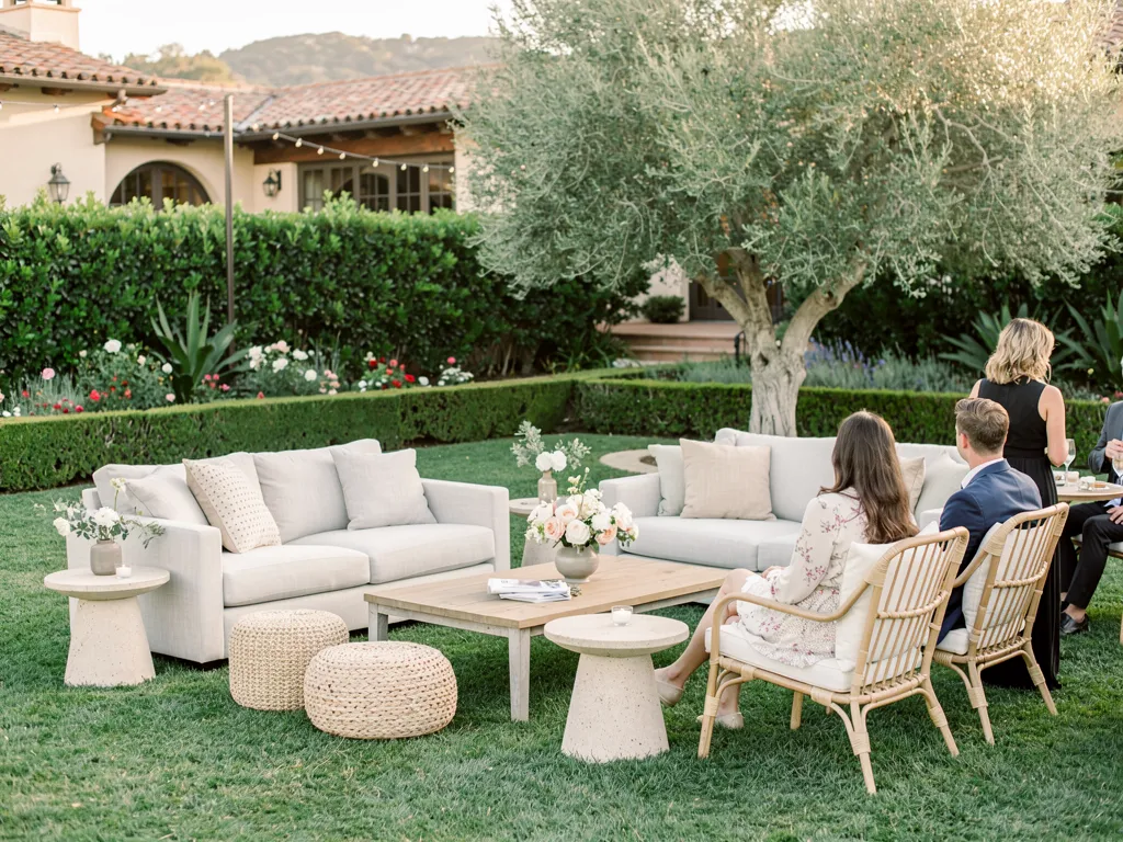 Choose Furniture That Works Together Visually